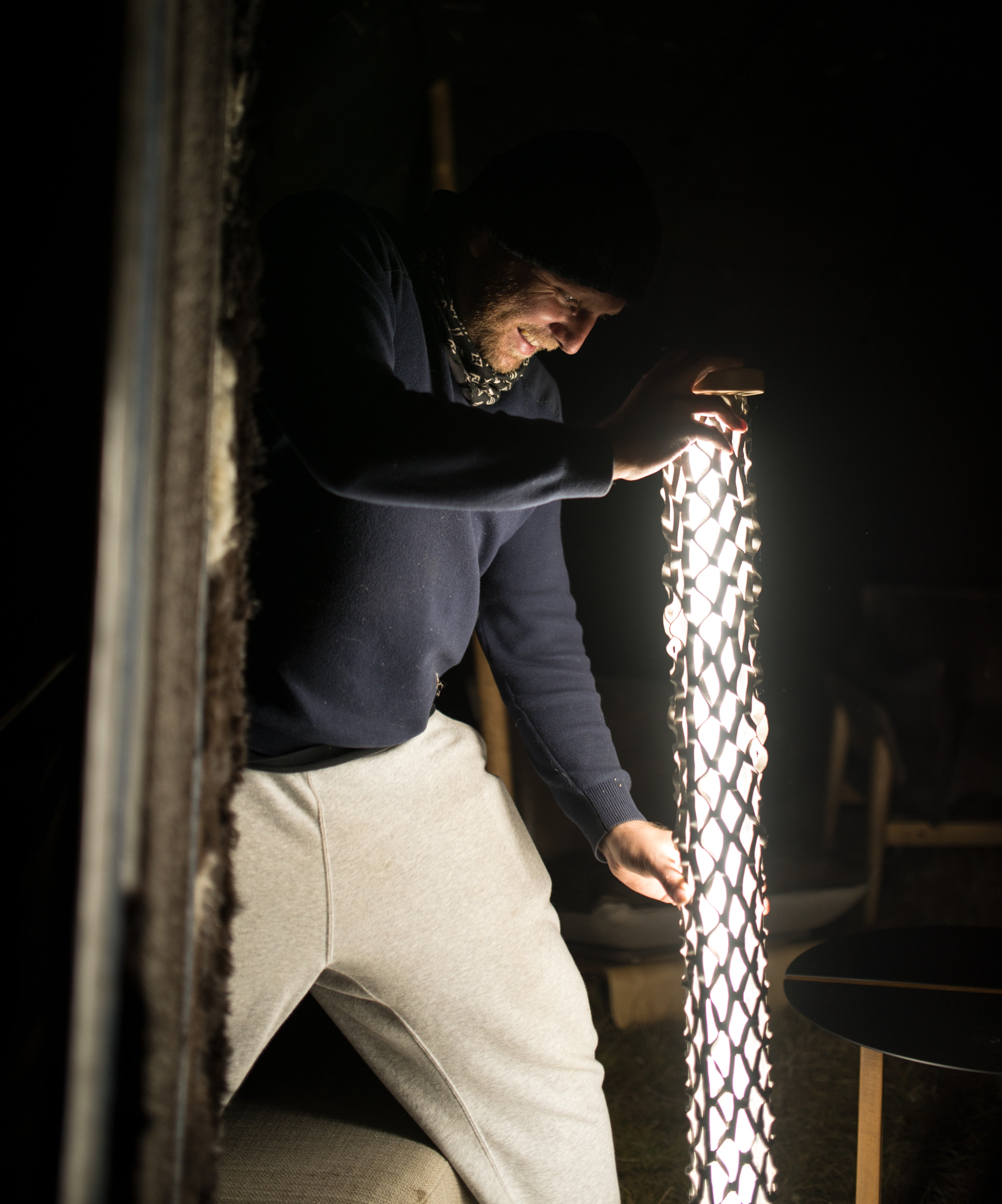 Joeri Reynaert with the KVN Nomad Mesh Lamp