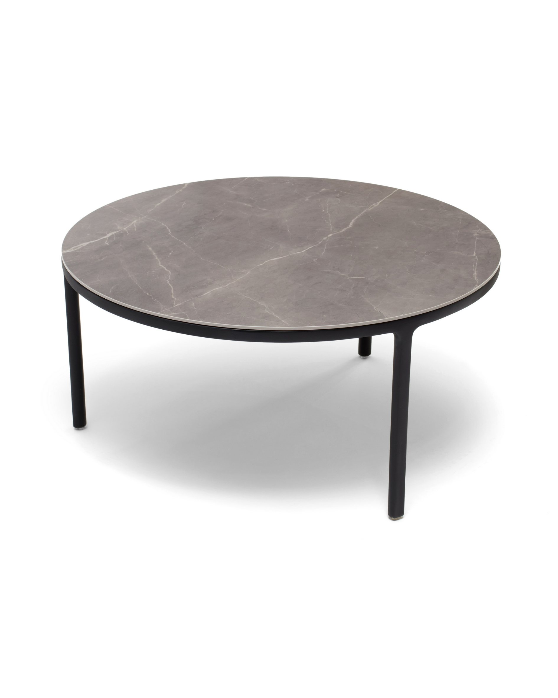 Rectangular Matsu Prestige side table with powder-coated steel frame and black sintered stone tabletop