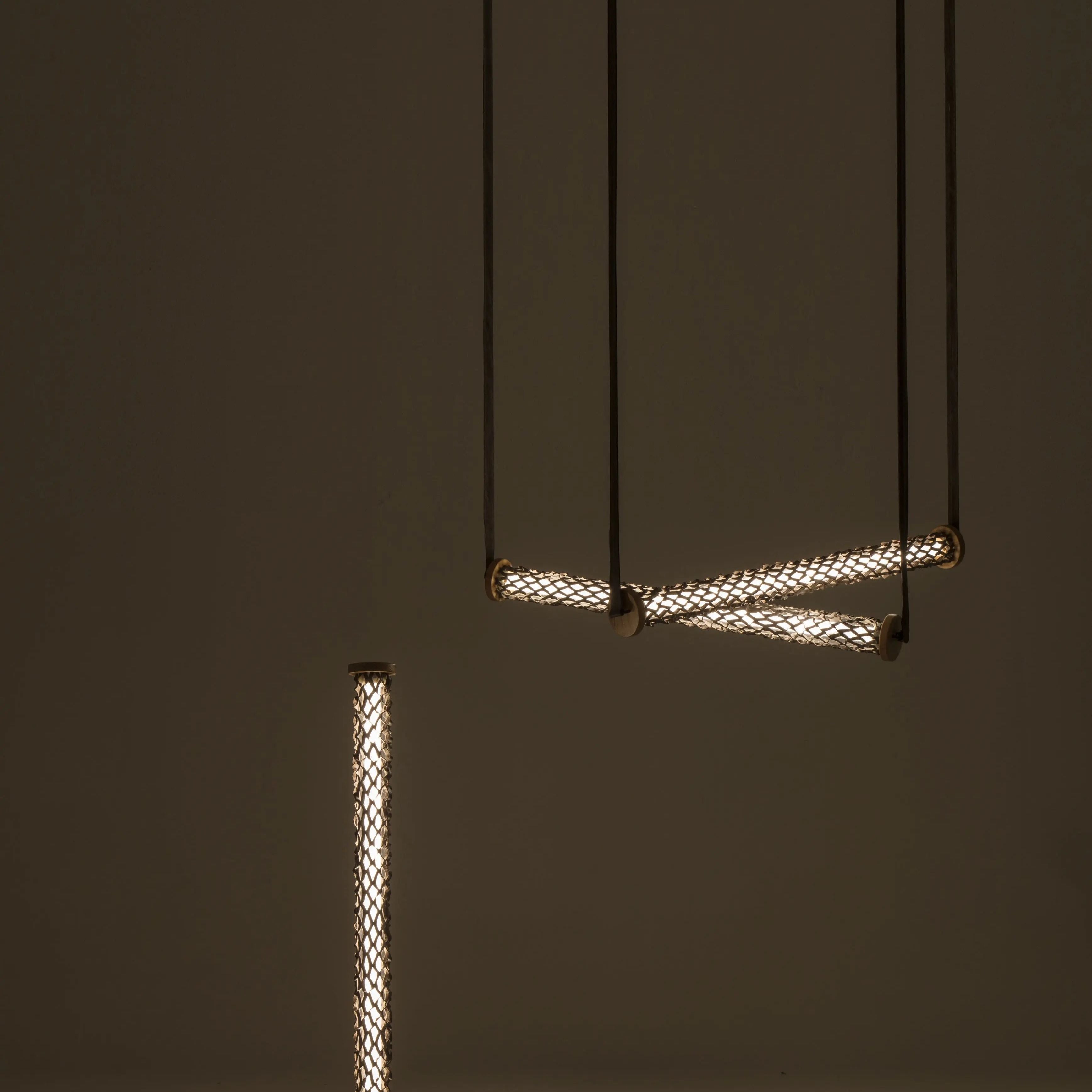 Nomad Mesh Lampe aus Yak-Leder – handgefertigte Designleuchte, stehend & hängend